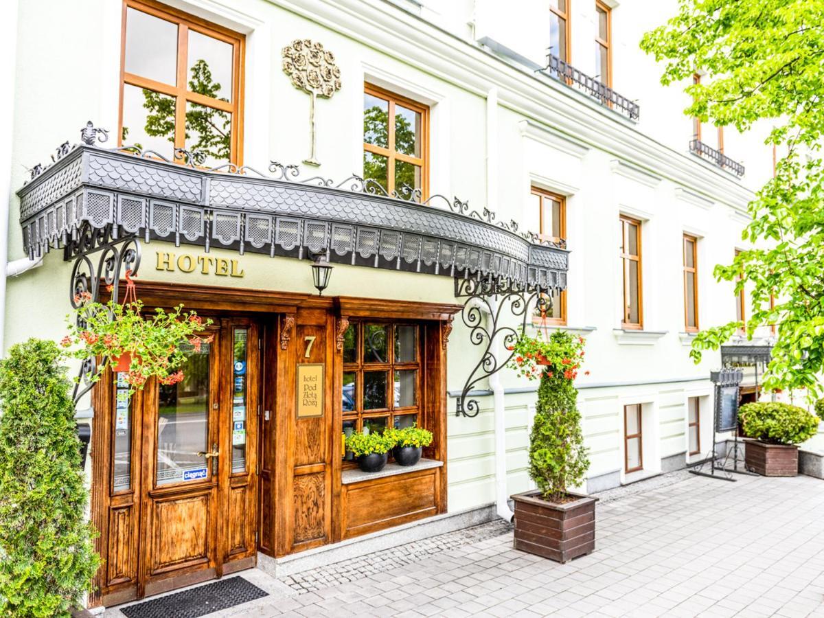 Hotel Pod Zlota Roza Kielce Exteriér fotografie